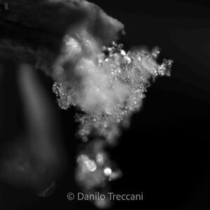 Scrivere per ritrovarsi: il potere della parola come specchio interiore